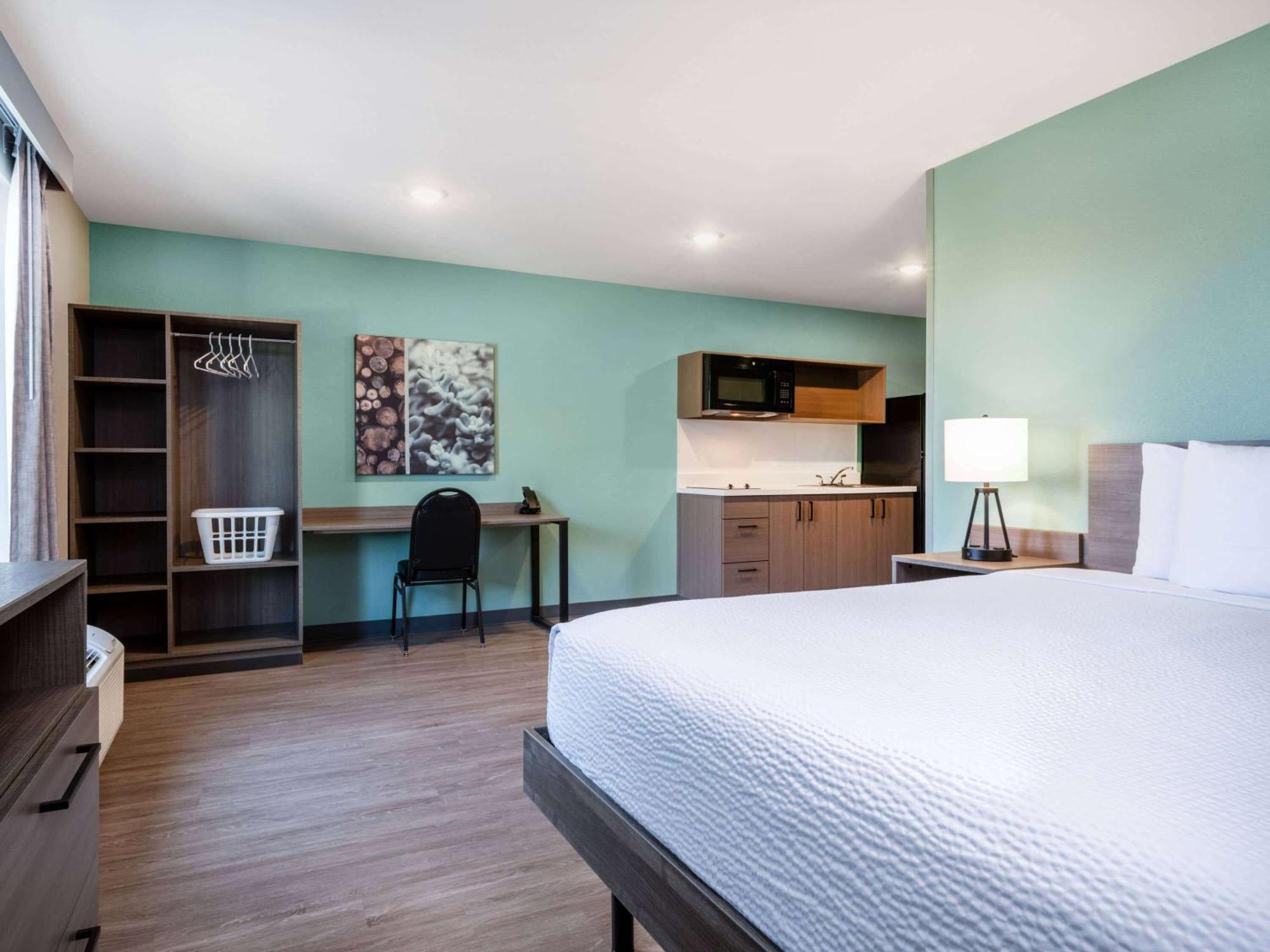 Echo Suites Extended Stay By Wyndham Indianapolis Ameriplex Екстериор снимка